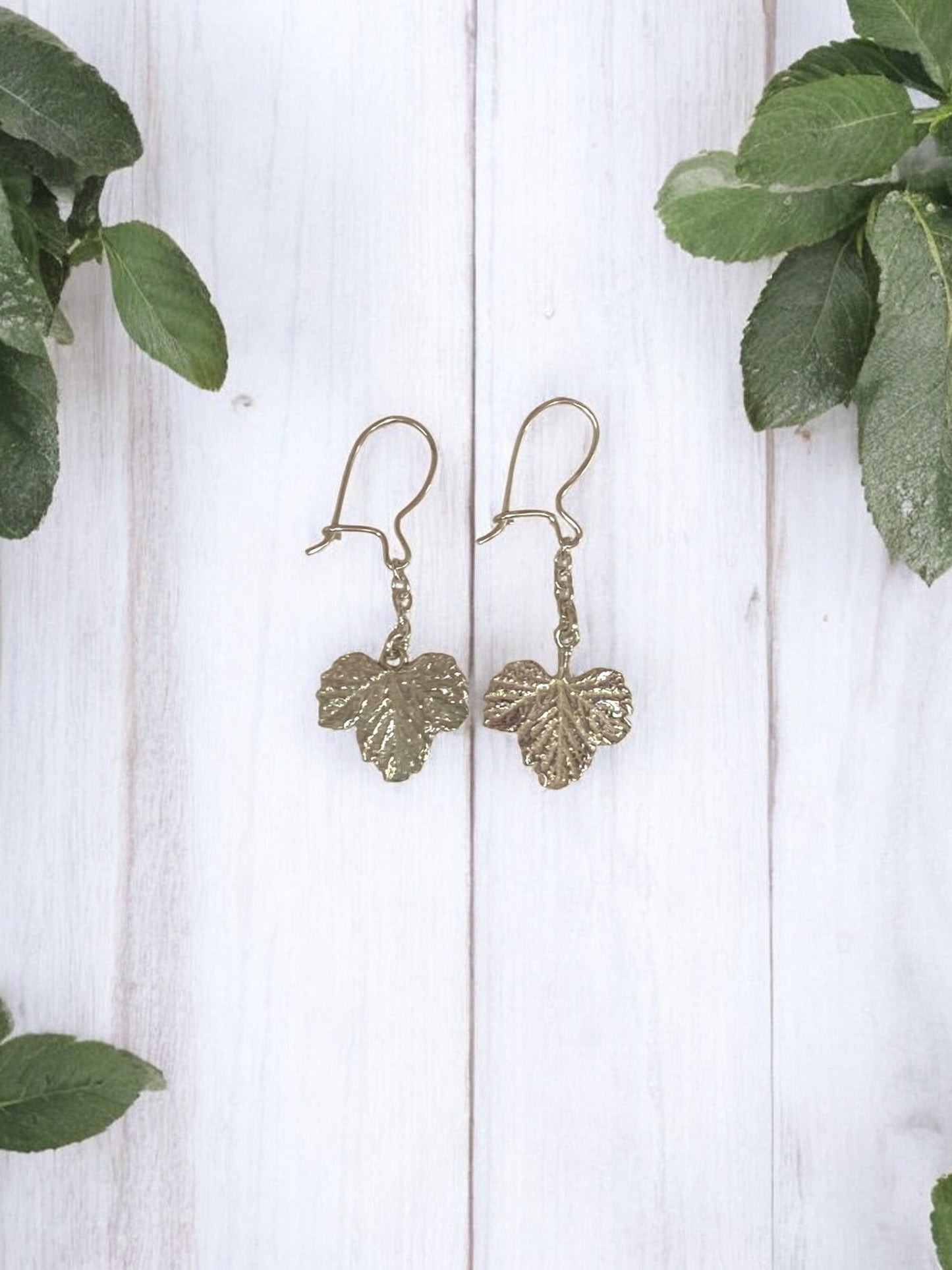 "Mesimarjan Lehti" korvakorut